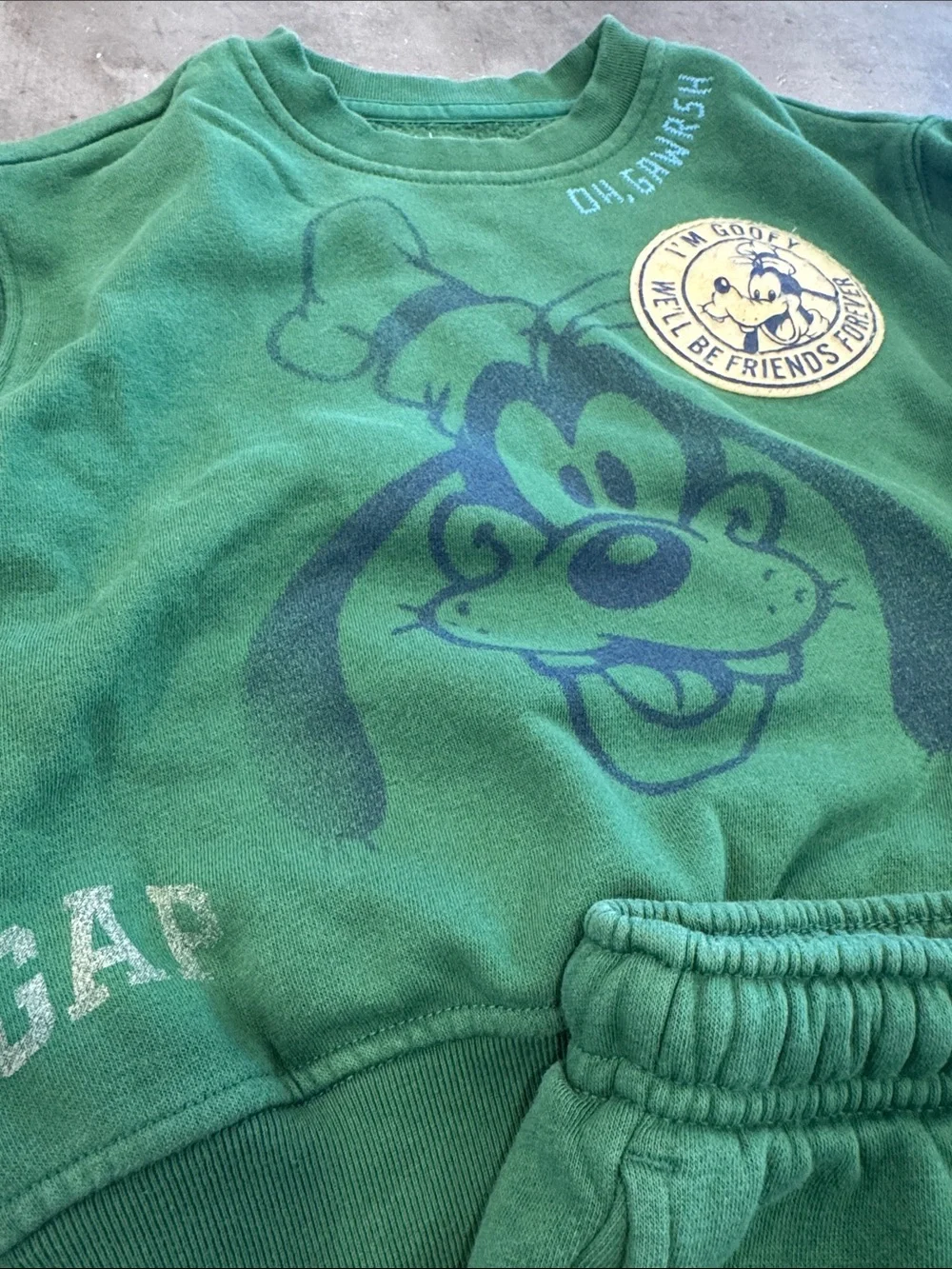 GAP Kids Green Goofy Fleece Jogging Set